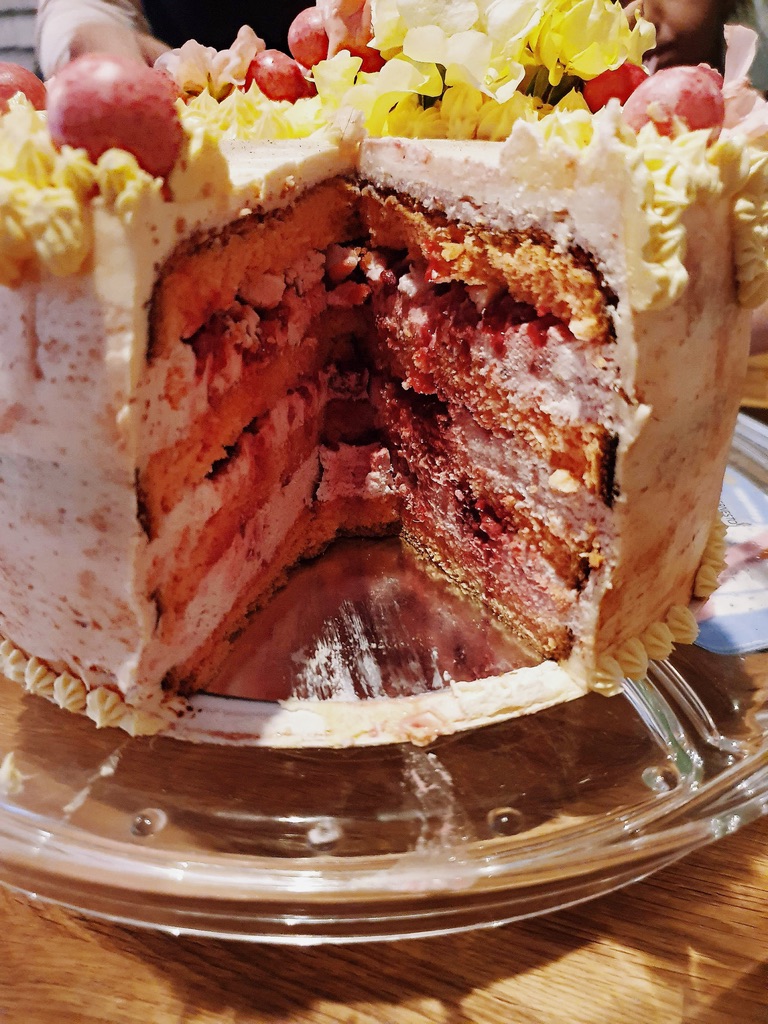 filling of the cake